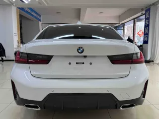 BMW 3-Series 2022 — фото 47 из 52