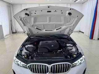 BMW 3-Series 2022 — фото 3 из 52