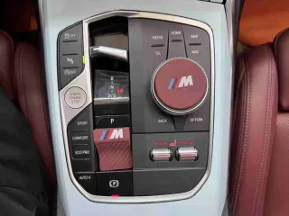 BMW 3-Series 2022 — фото 33 из 52