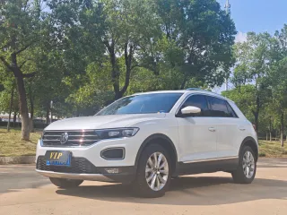 Volkswagen T-Roc 2023 — фото 1 из 25