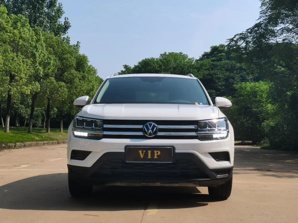 Volkswagen Tharu 2022 — фото 1 из 23
