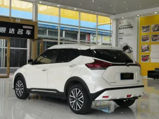 Nissan Kicks 2023 — фото 7 из 23