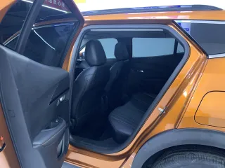 Peugeot 2008 2021 — фото 12 из 28