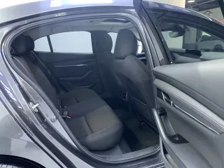 Mazda 3 2021 — фото 15 из 29