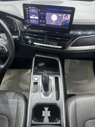 Haval H6 2022 — фото 12 из 25
