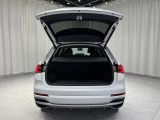Audi Q3 2022 — фото 17 из 27