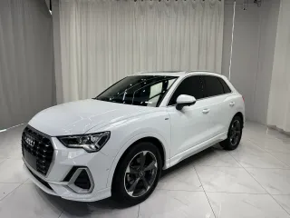 Audi Q3 2022 — фото 1 из 27