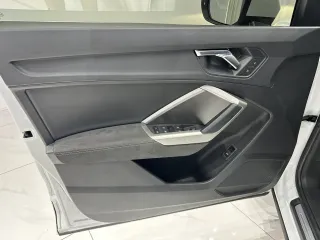 Audi Q3 2022 — фото 8 из 27