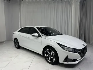 Hyundai Elantra 2023 — фото 3 из 25