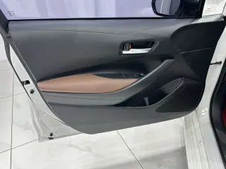 Toyota Corolla 2021 — фото 8 из 25