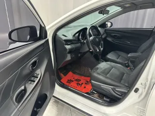 Toyota Yaris L 2022 — фото 20 из 27