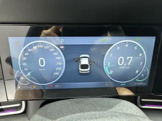Hyundai Elantra 2022 — фото 10 из 25