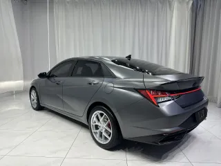 Hyundai Elantra 2022 — фото 6 из 25