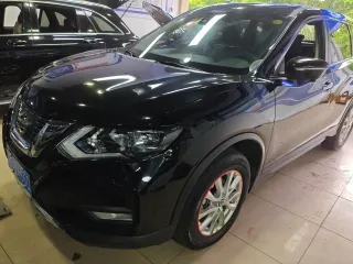 Nissan X-Trail 2023 — фото 2 из 5