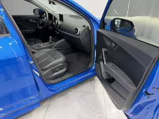 Audi Q2 2022 — фото 18 из 27