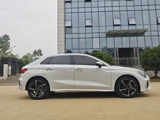 Audi A3 2022 — фото 4 из 29