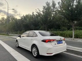 Toyota Corolla 2022 — фото 14 из 29
