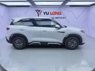 BYD Yuan Up 2024 — фото 7 из 24