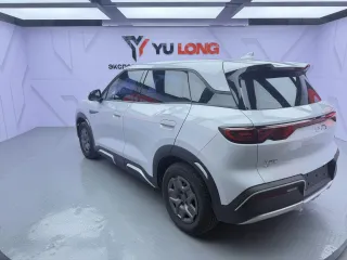BYD Yuan Up 2024 — фото 4 из 24