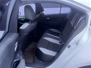 Toyota Corolla 2023 — фото 10 из 24