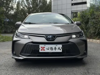 Toyota Corolla 2023 — фото 2 из 33