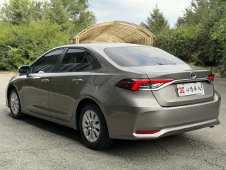 Toyota Corolla 2023 — фото 7 из 33