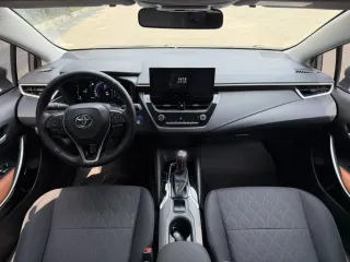 Toyota Corolla 2023 — фото 24 из 33