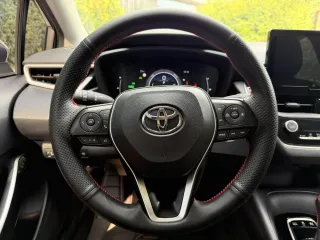 Toyota Corolla 2023 — фото 26 из 33