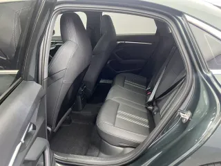 Audi A3 2022 — фото 10 из 27