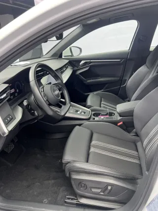 Audi A3 2023 — фото 9 из 25