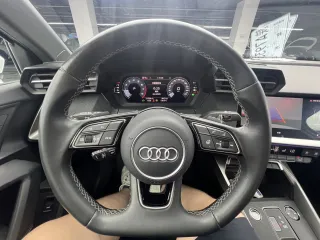 Audi A3 2023 — фото 14 из 25