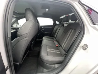 Audi A3 2023 — фото 10 из 25