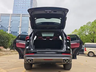 Jetour X70 Plus 2023 — фото 14 из 27