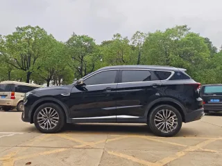 Jetour X70 Plus 2023 — фото 18 из 27