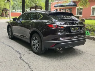 Mazda CX-4 2023 — фото 6 из 6