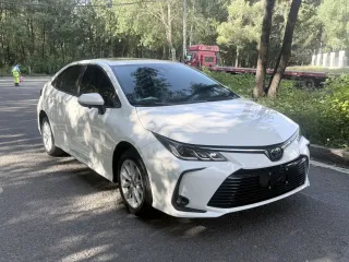 Toyota Corolla 2022 — фото 5 из 10