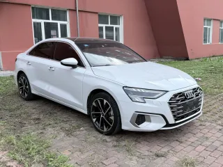 Audi A3L 2023 — фото 5 из 10