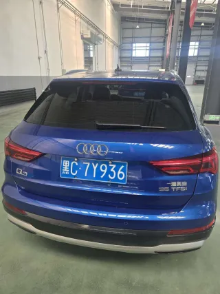 Audi Q3 2019 — фото 8 из 9