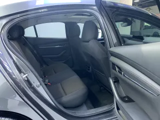 Mazda Axela 2021 — фото 17 из 28