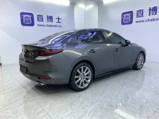 Mazda Axela 2021 — фото 25 из 28