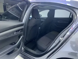 Mazda Axela 2021 — фото 13 из 28