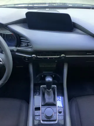 Mazda Axela 2021 — фото 14 из 28