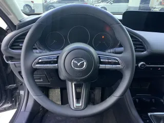 Mazda Axela 2021 — фото 8 из 28