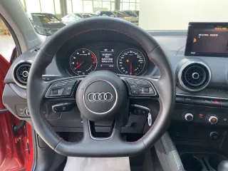 Audi Q2 2023 — фото 15 из 27