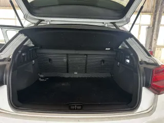Audi Q2 2022 — фото 22 из 31