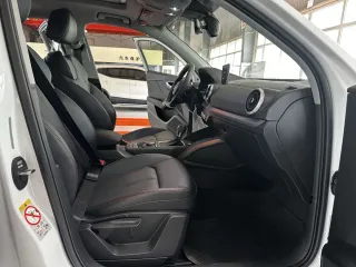 Audi Q2 2022 — фото 25 из 31