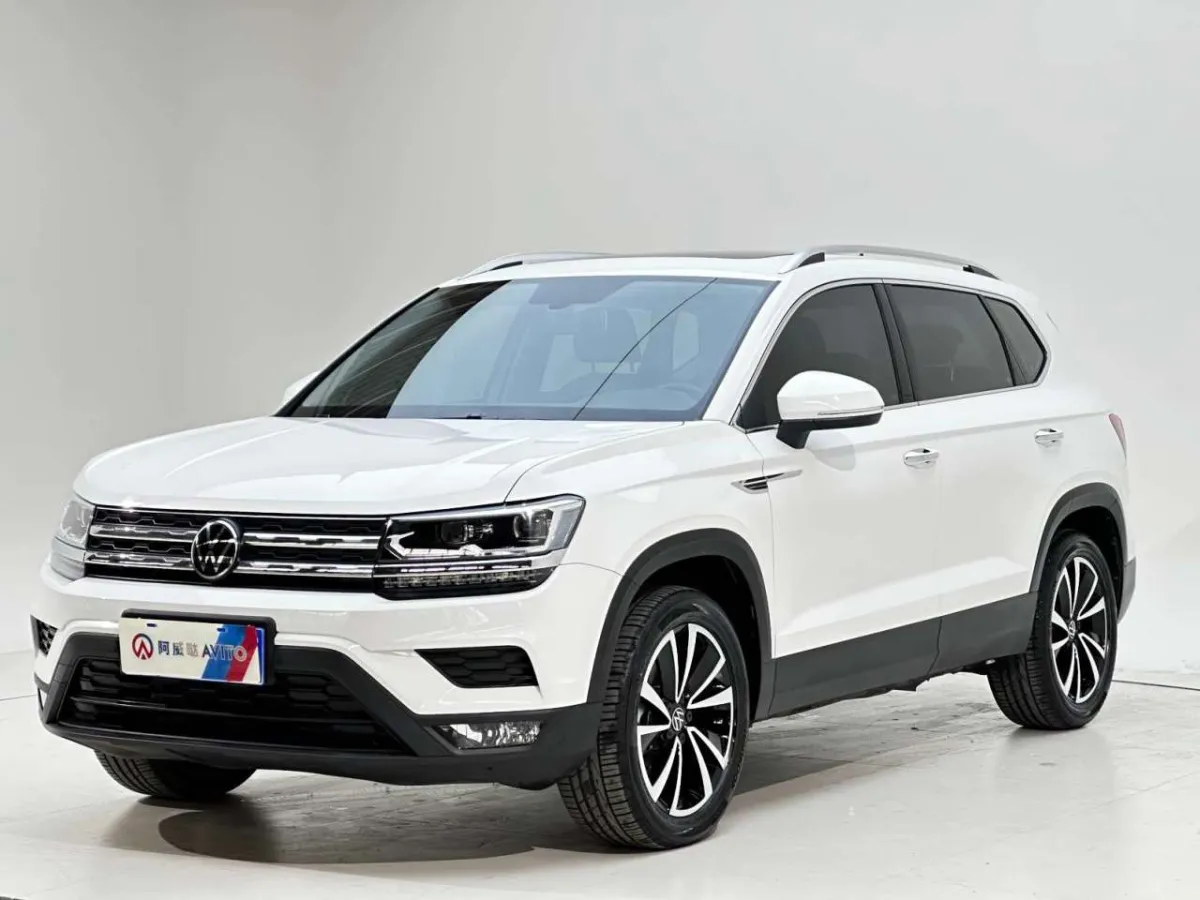 Volkswagen Tharu