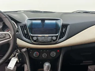 Chevrolet Monza 2022 — фото 30 из 36