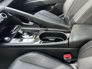 Hyundai Elantra 2022 — фото 20 из 33