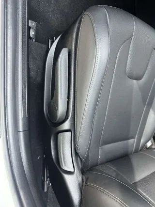 Hyundai Elantra 2022 — фото 23 из 33